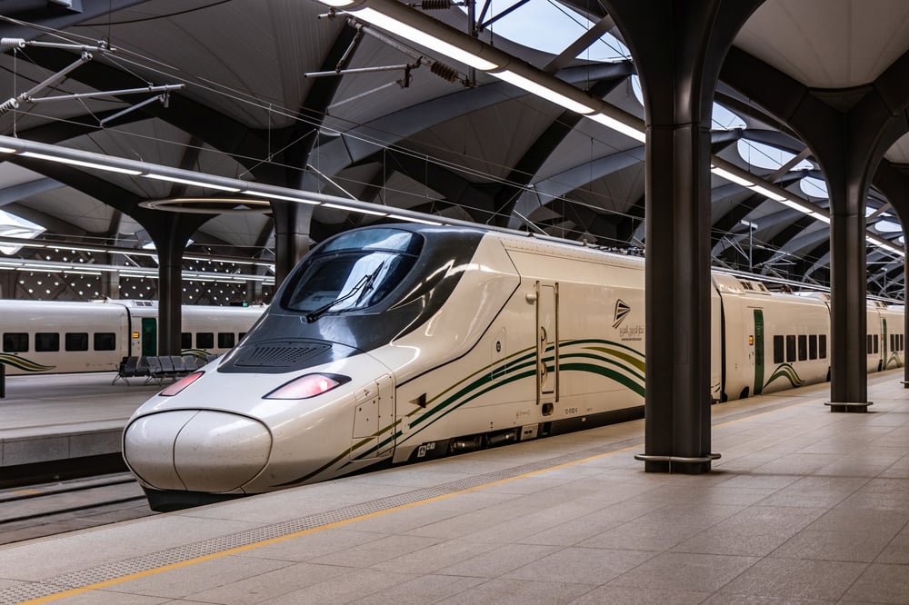 shutterstock_2438079931-jpg