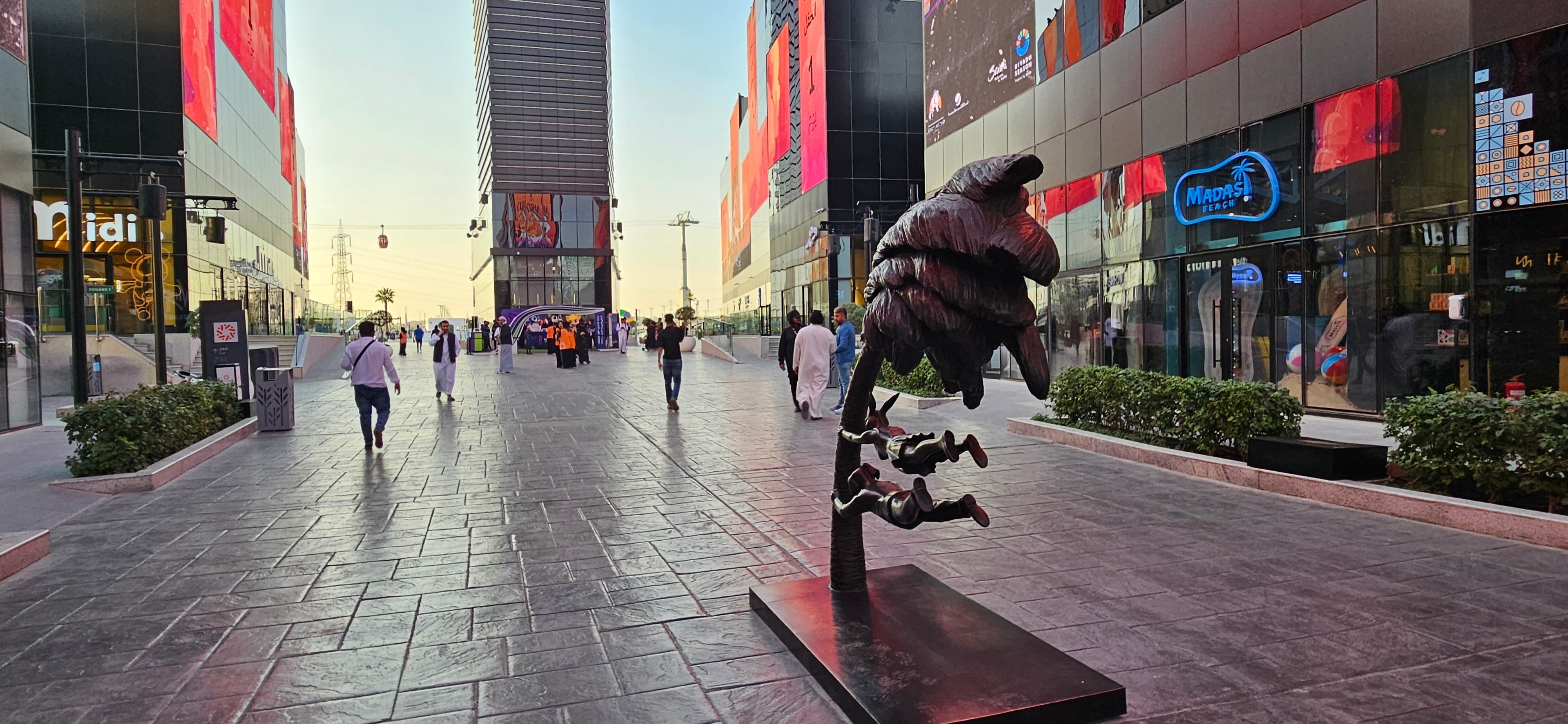 الدول المشاركة في بوليفارد الرياض وأبرز الأنشطة