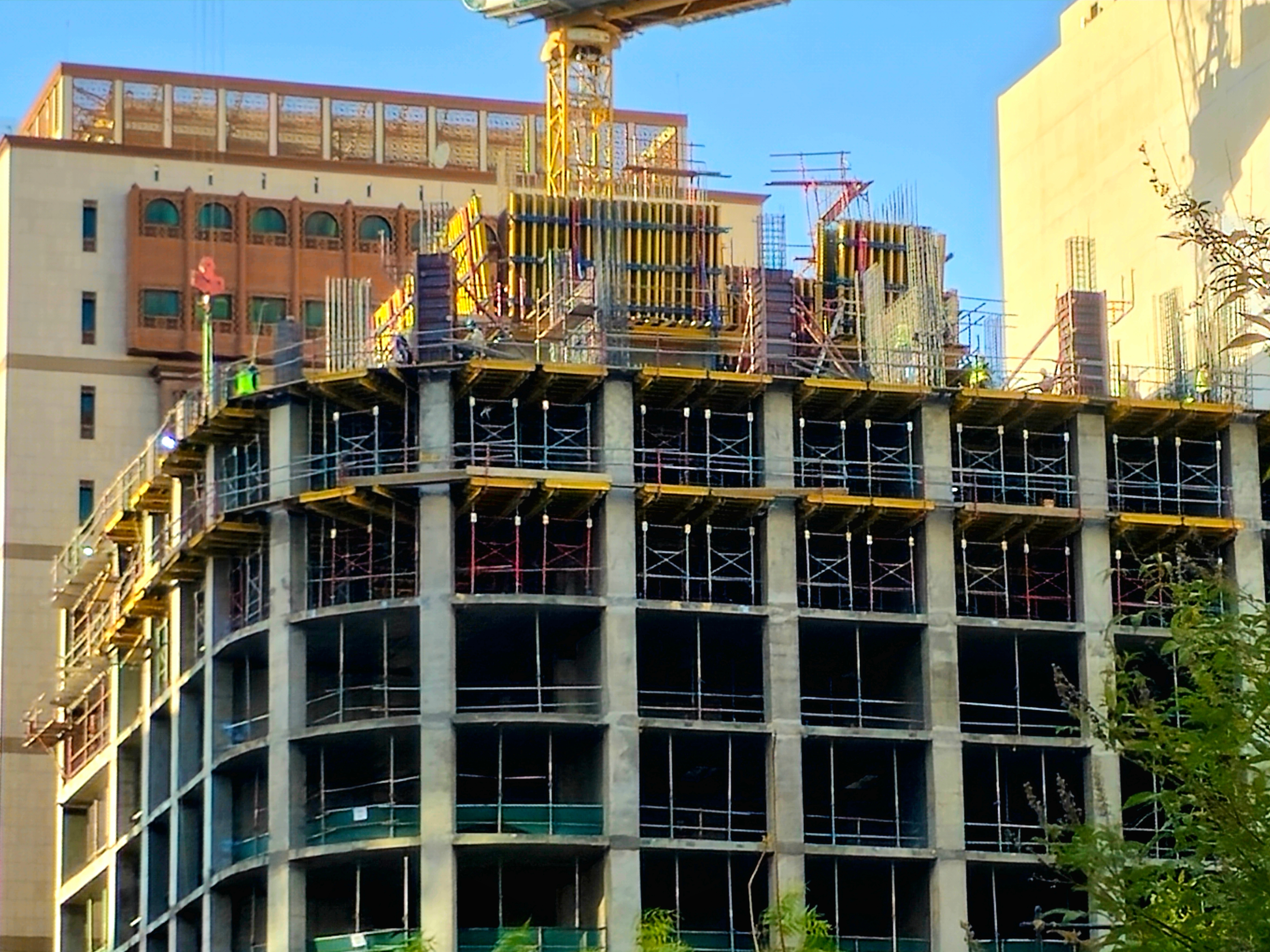 أبرز الصناعات والشركات السعودية في مجال مواد البناء والإكساء