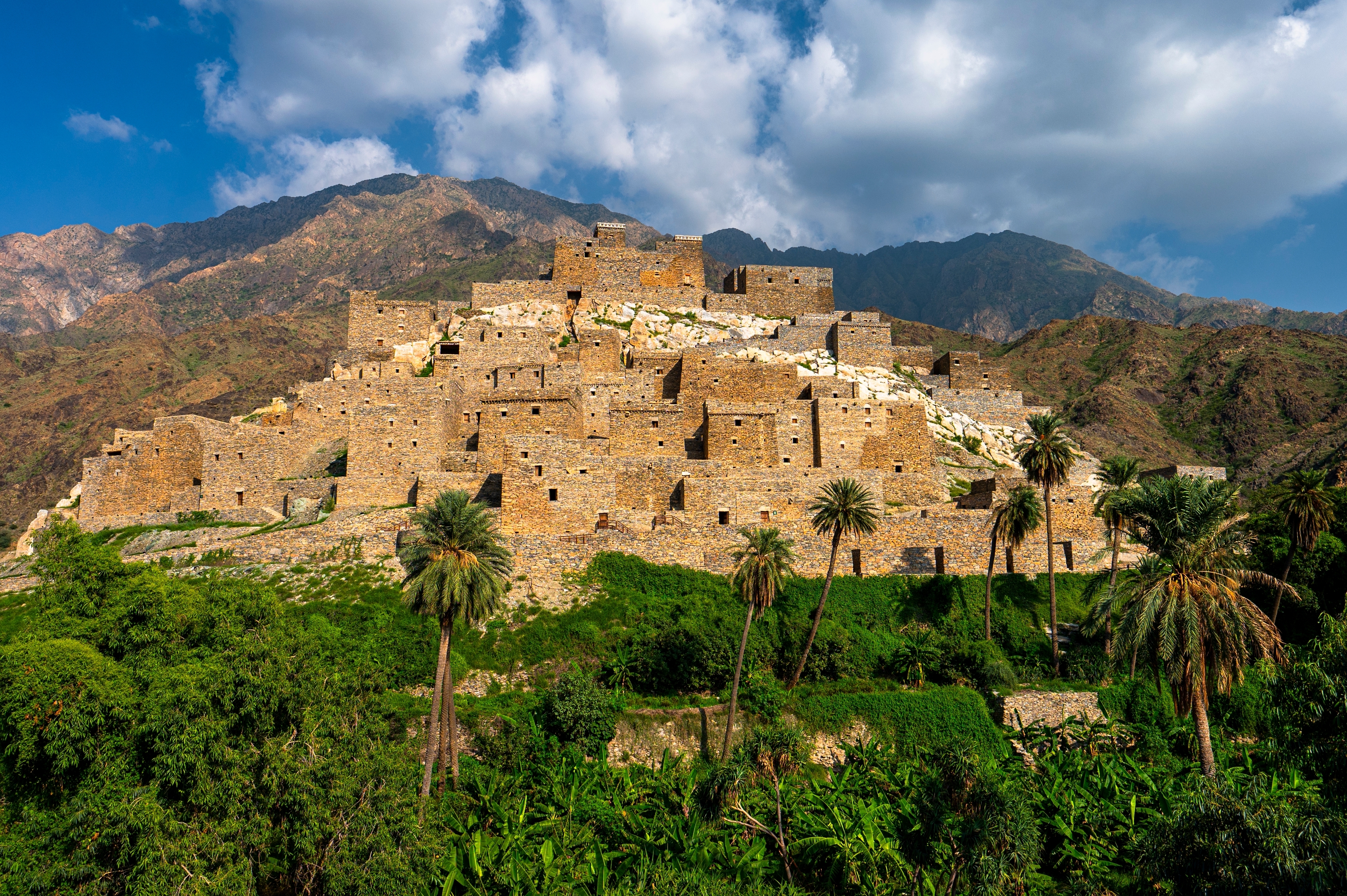 أبرز الوجهات والأنشطة الشتوية في الباحة