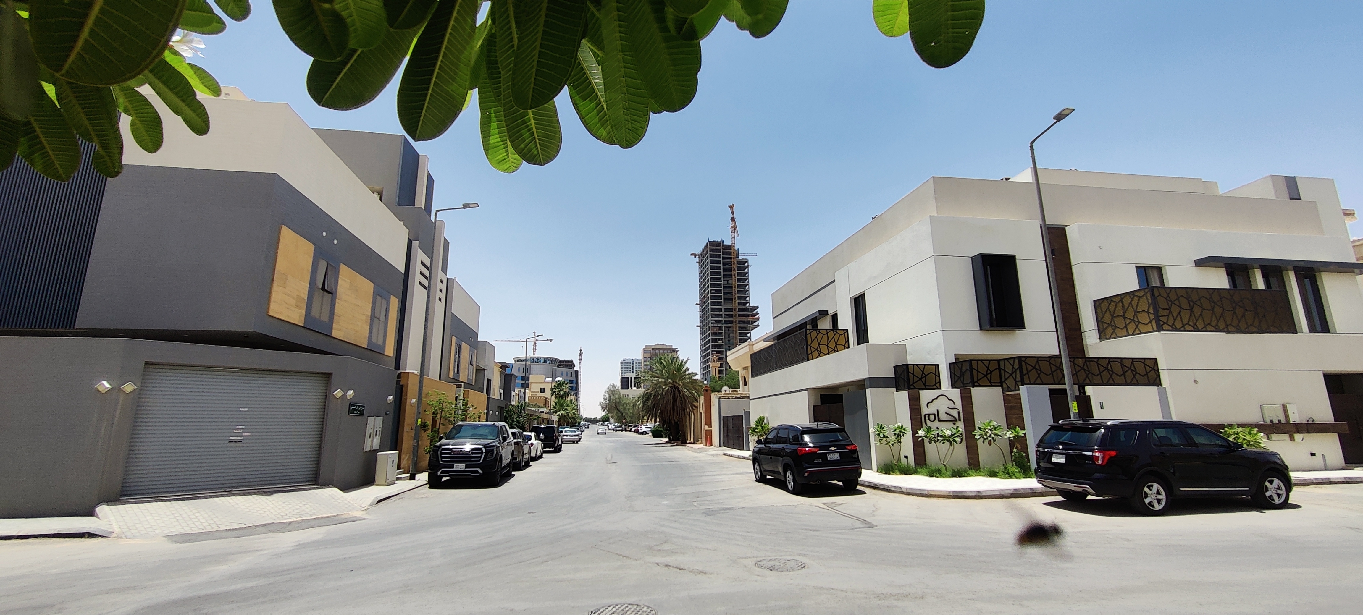 أفضل المجمعات السكنية المغلقة (Compounds) في السعودية